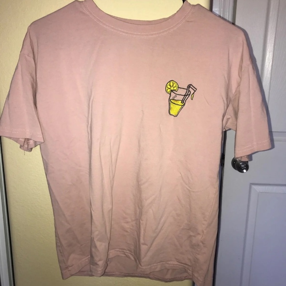 Lemonade top